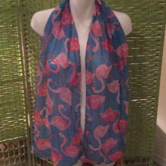 🦩NWT Fabulous Flamingo🦩 Brand New / Tags Fun To Wear Scarf Closet Must Have 🦩 - Picture 3 of 6